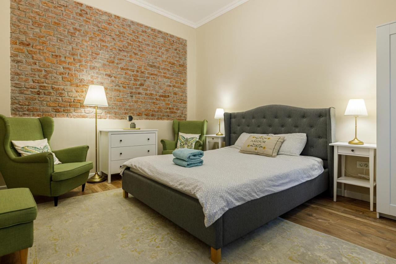 Beautiful Apartment In Heart Of Historical Center Timişoara Extérieur photo