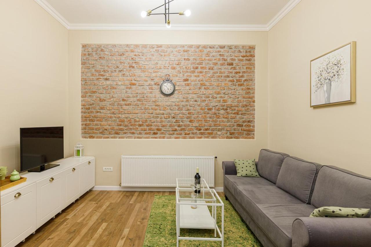 Beautiful Apartment In Heart Of Historical Center Timişoara Extérieur photo