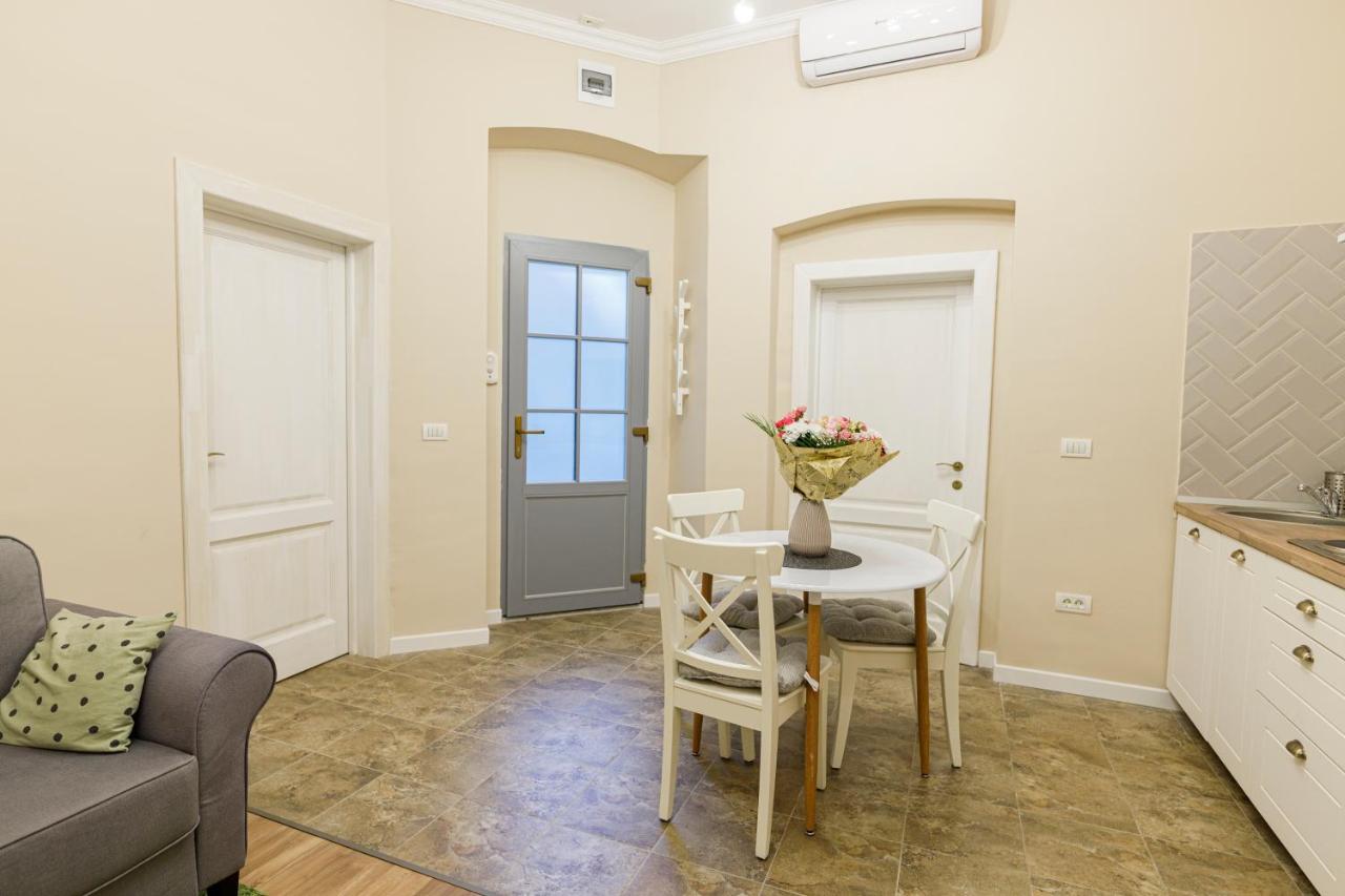 Beautiful Apartment In Heart Of Historical Center Timişoara Extérieur photo