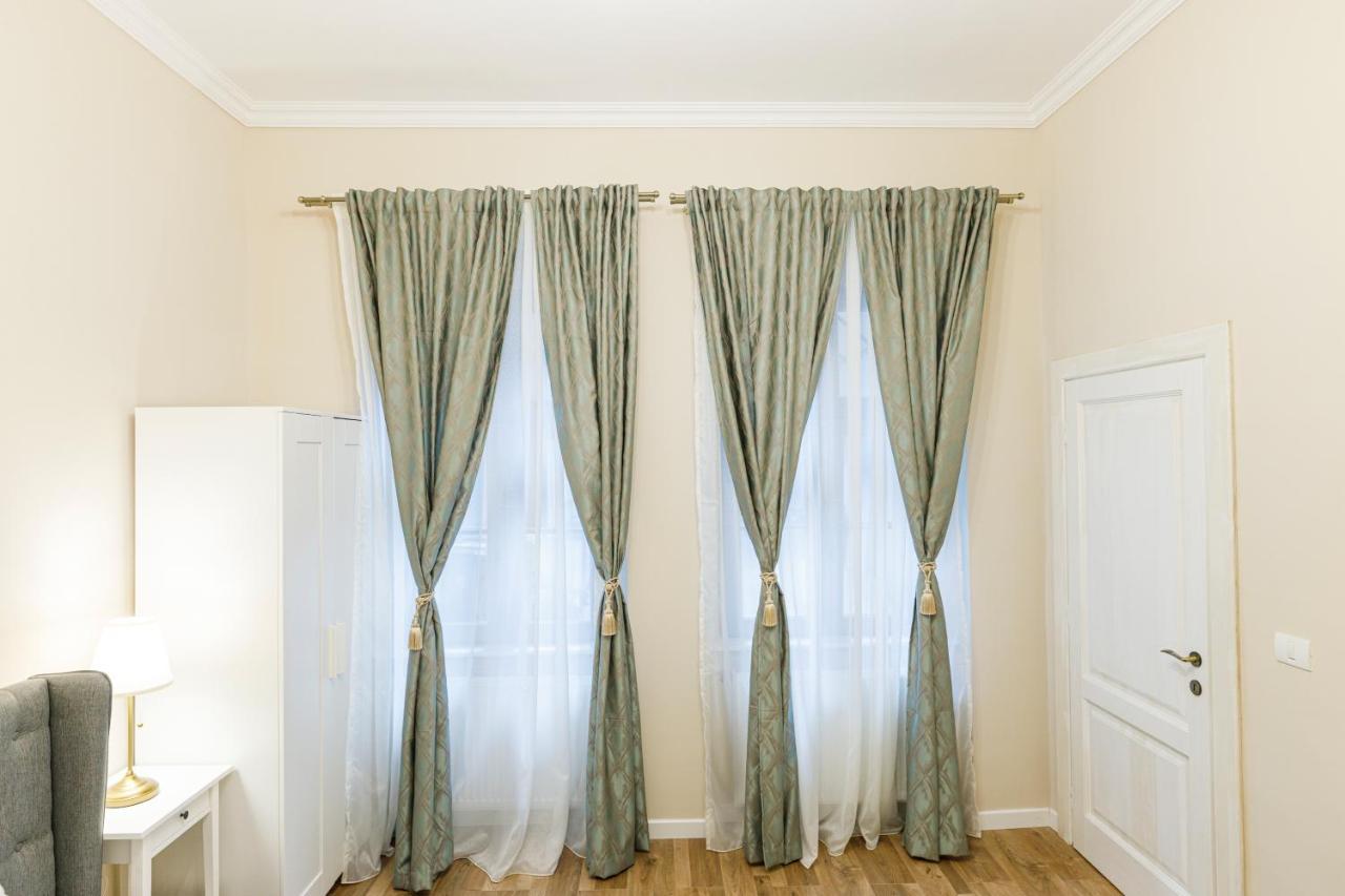 Beautiful Apartment In Heart Of Historical Center Timişoara Extérieur photo